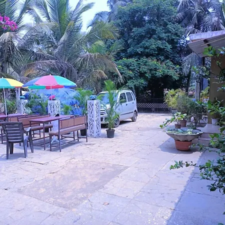 Beach Xavier'S Guest House
